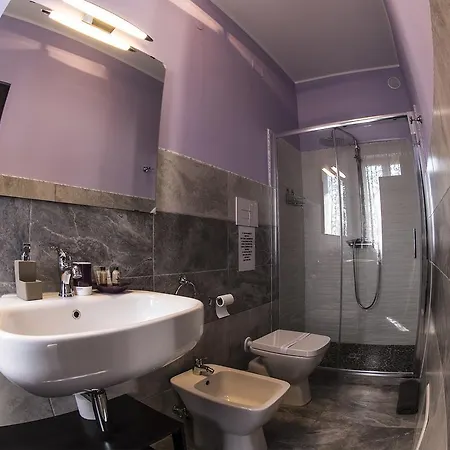 La Casa Di Luce 2 Bed & Breakfast *