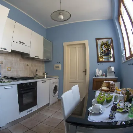 La Casa Di Luce 2 Nocleg ze śniadaniem